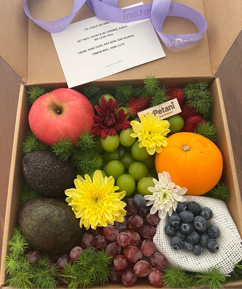 Zus Lush Fruit Box (M) (Available in KL, Selangor, JB & Penang Only)