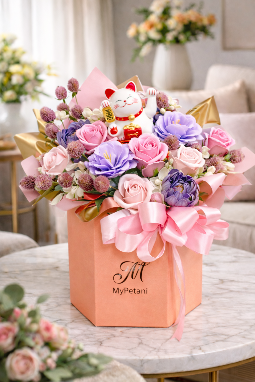 BB005 Artificial Soap Flowers Fortune Cat Bloom Box