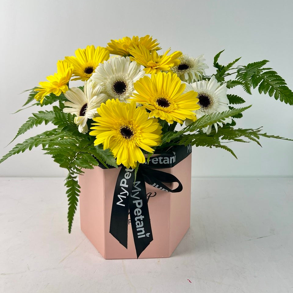 FS027 Serenity Condolence & Funeral Flower Basket (Available in KL, Selangor, Seremban only)