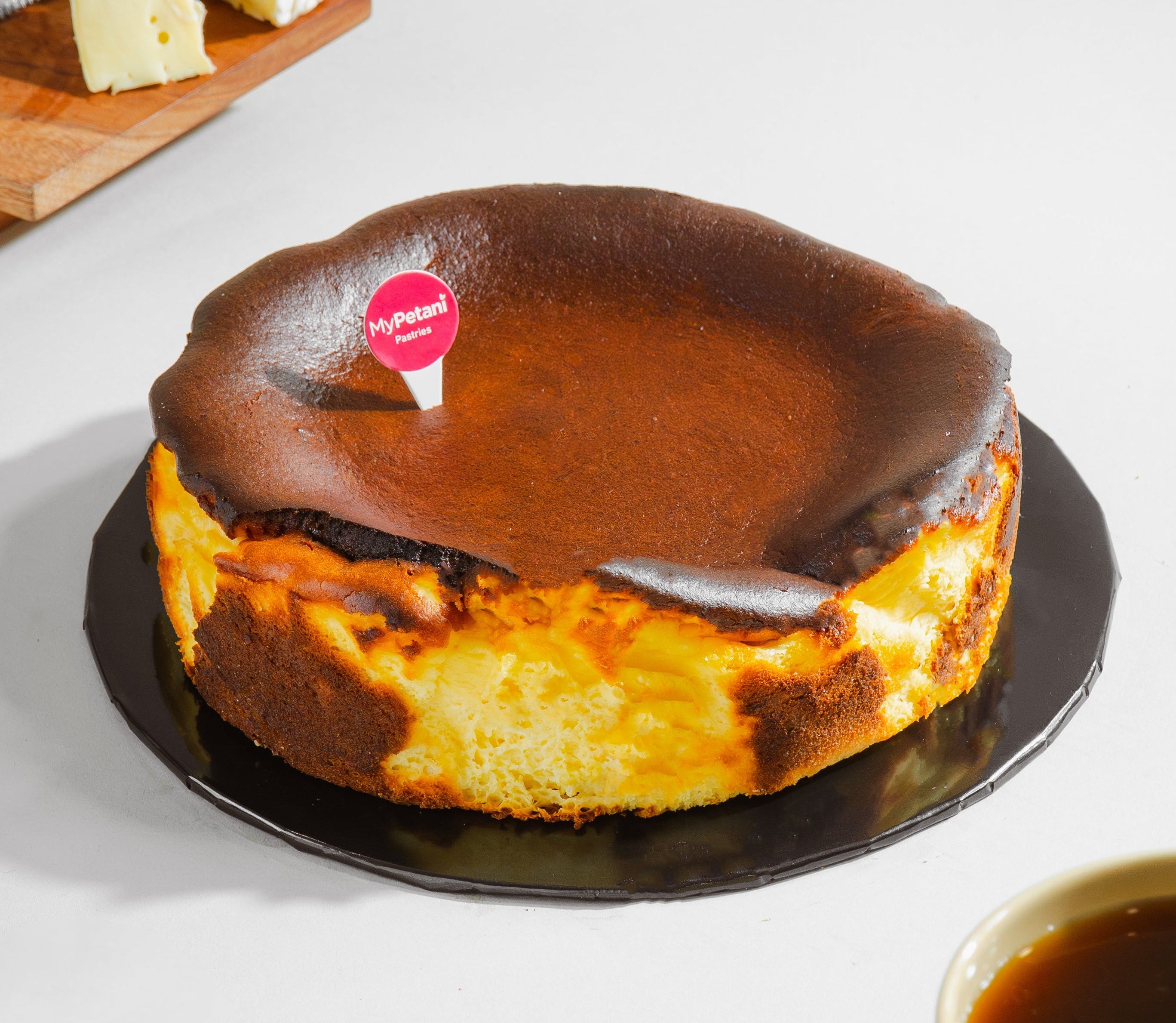 Classic Burnt Cheesecake (Available in KL & Selangor only)