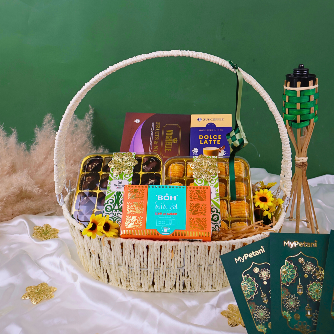 Yusof Raya Gift Basket (Available in Klang Valley, Penang & JB Only)
