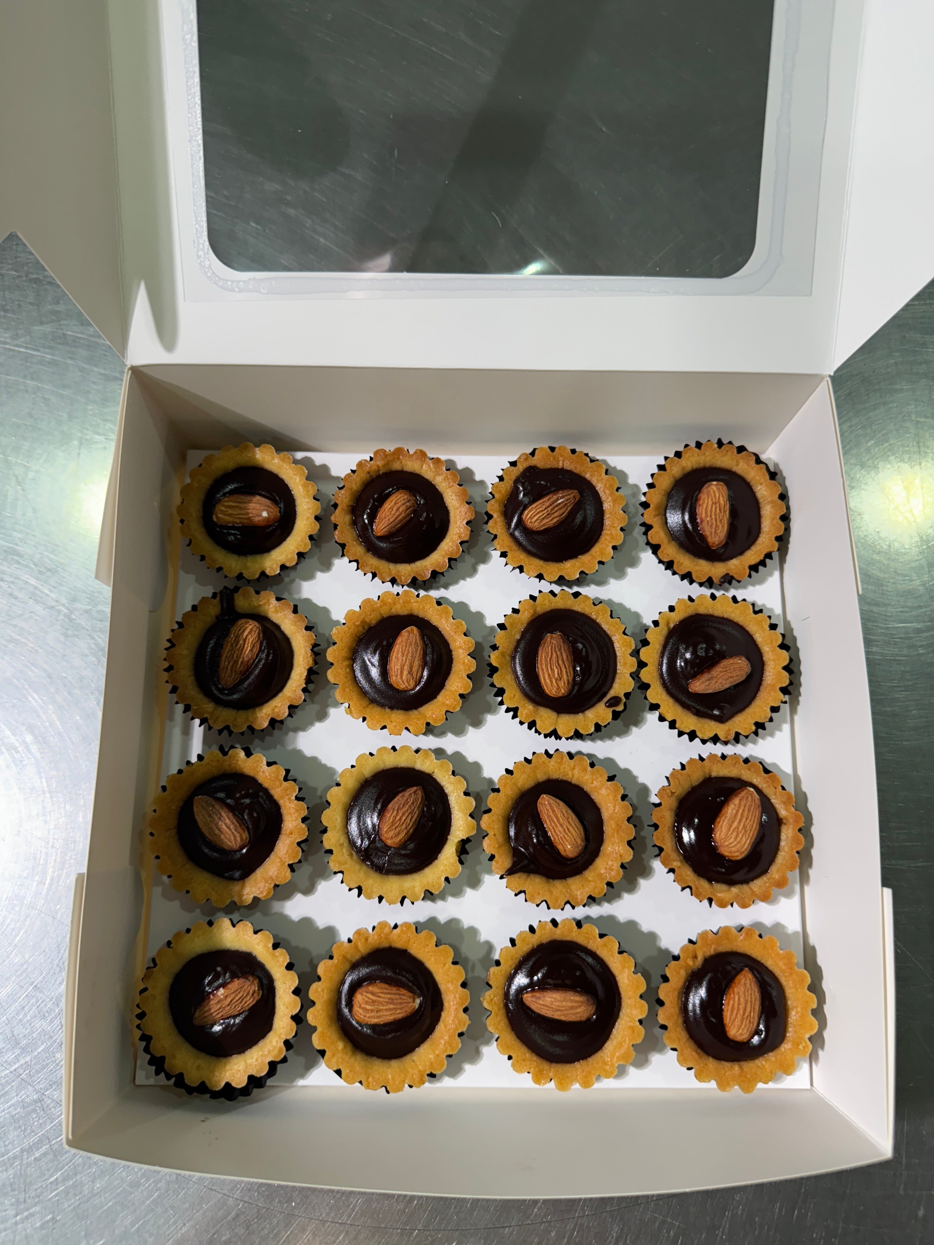 Mini Almond Chocolate Tart (Available in Klang Valley, Penang & Seremban)