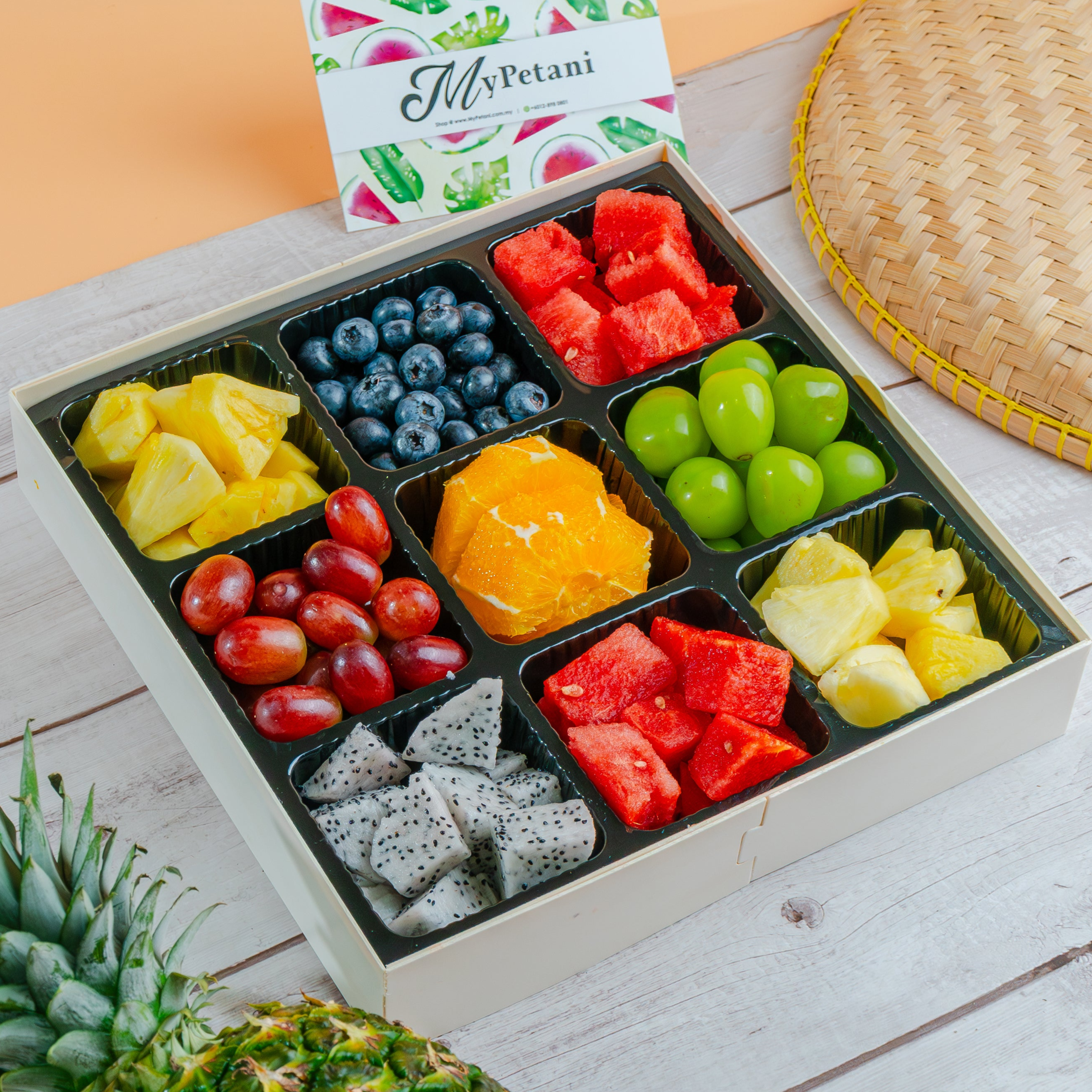 Sipadan Fruit Platter (L)