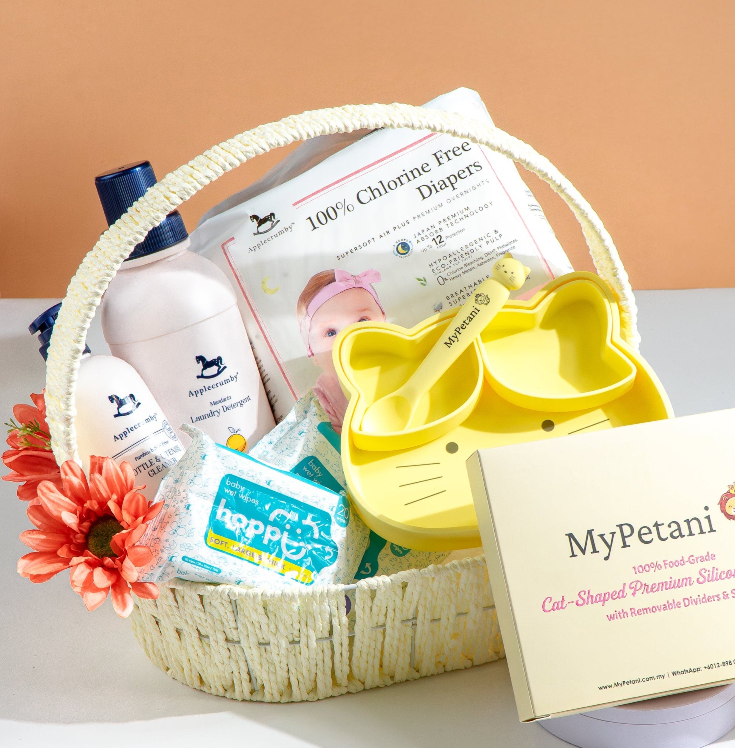 Hugs & Kisses Newborn Gift Set (Available in Klang valley only)