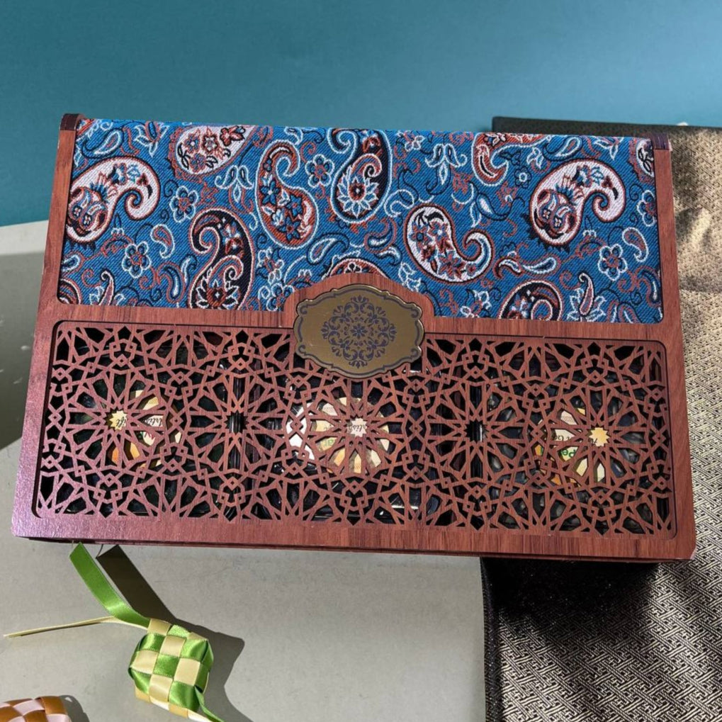 Iman Blue Gift Box