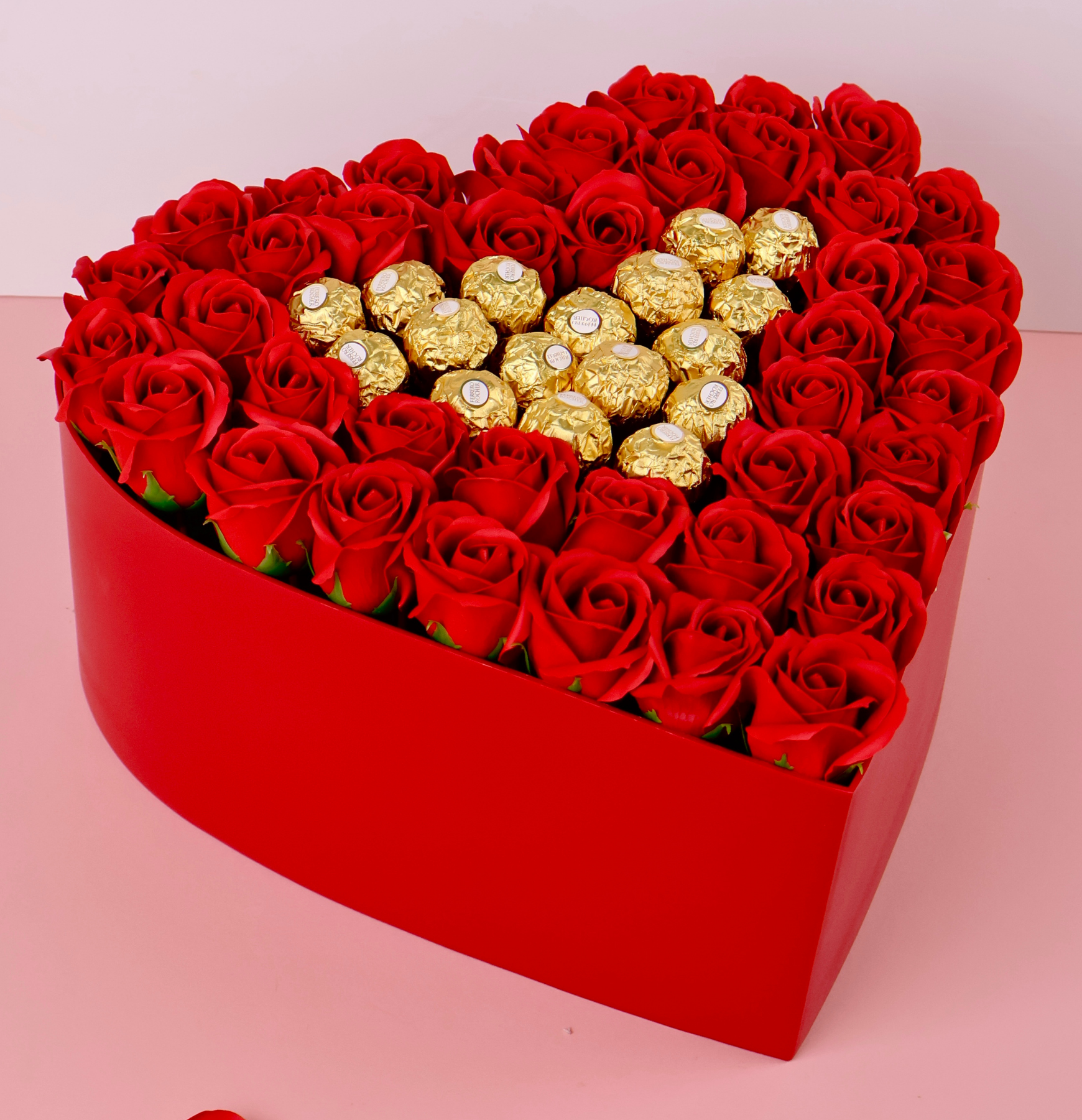 Amore Love Box (With Soap Roses)