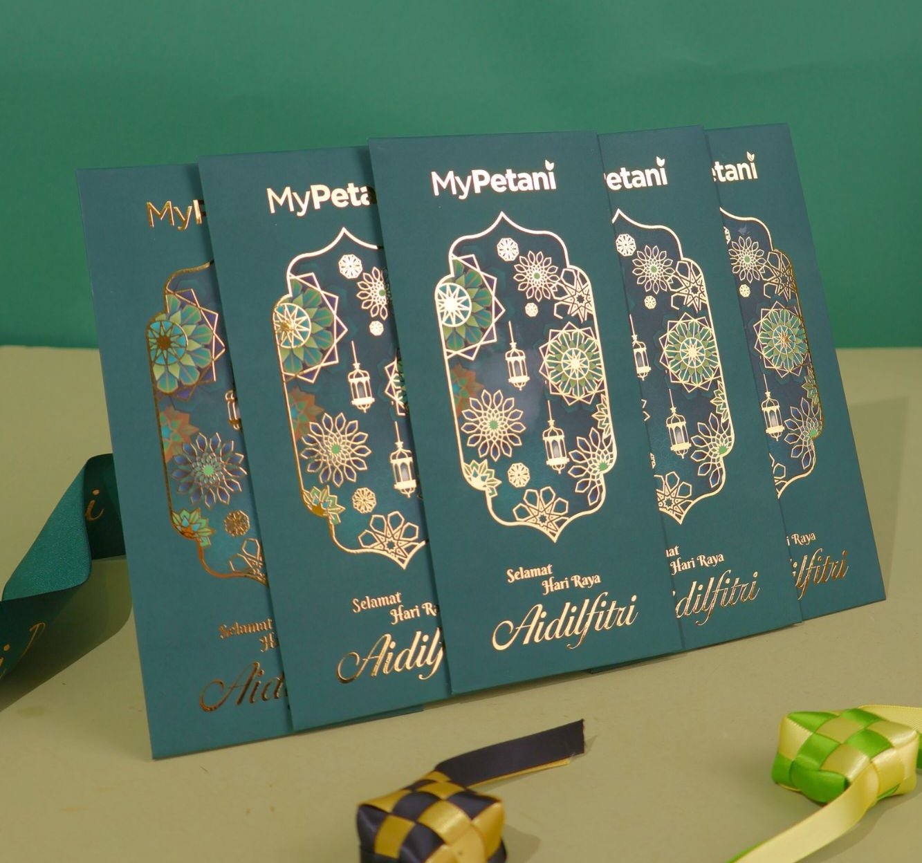 Ramadan Raya 2025: Designer Gold-Stamped Sampul Raya by MyPetani