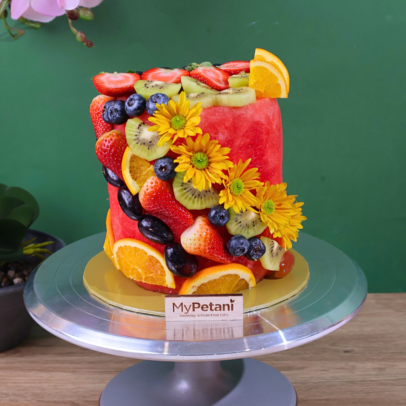 Watermelon Fruits Cake (Available in Klang Valley only)