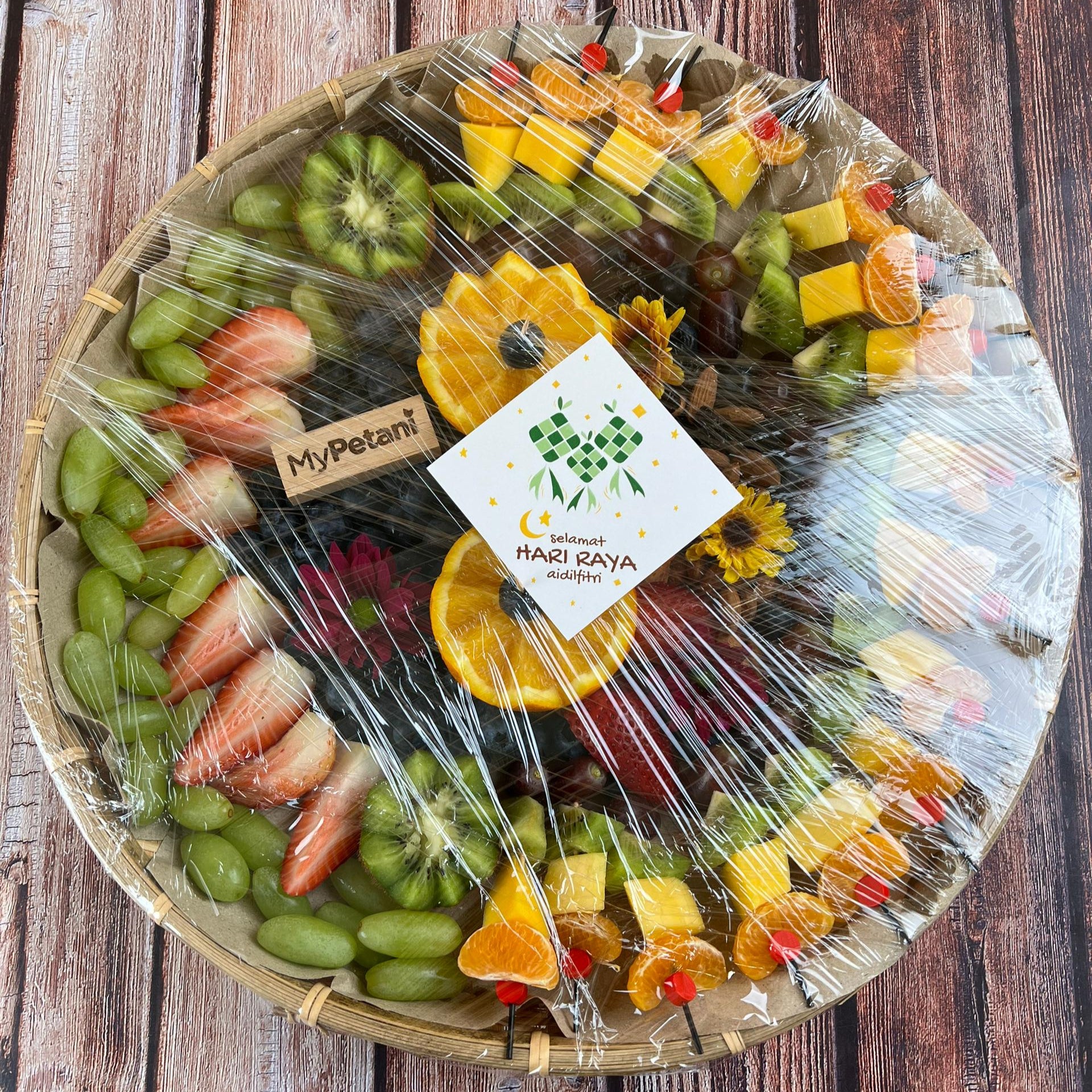 Legoland Party Fruit Board (Available in Klang Valley only)