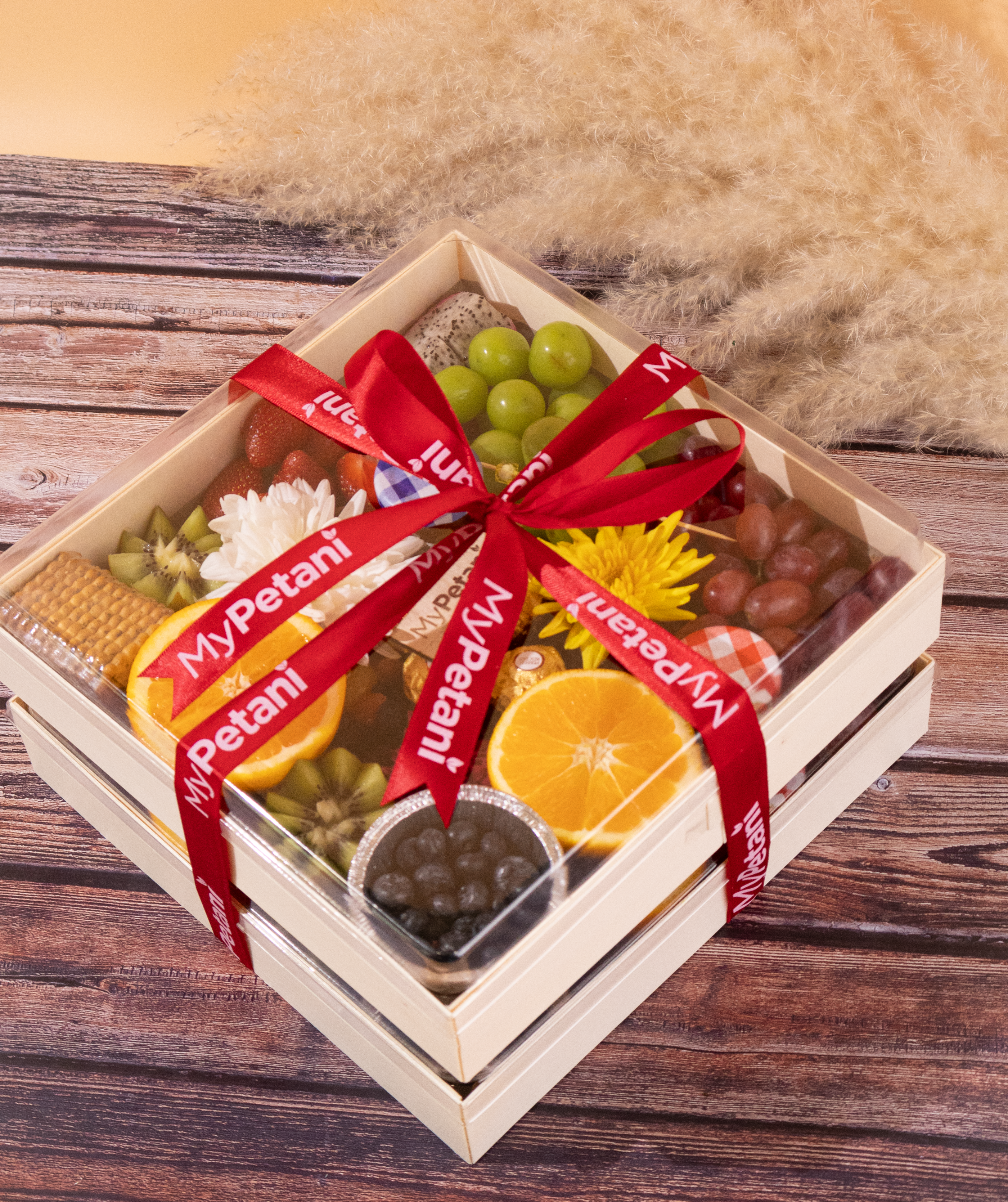 Double Gold Fruit Grazing Platter