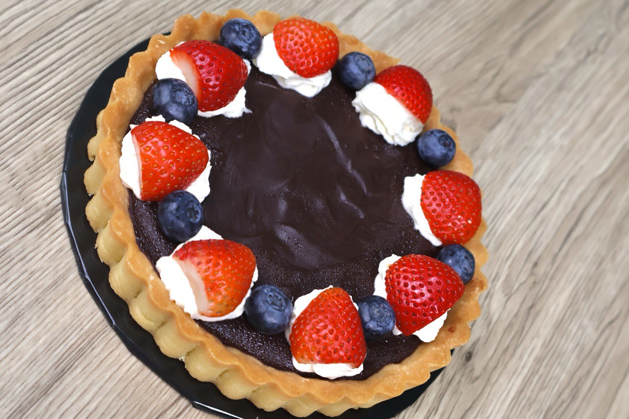 7-inch Signature Chocolate Fruit Tart (Available in Klang Valley, Seremban & Penang only)