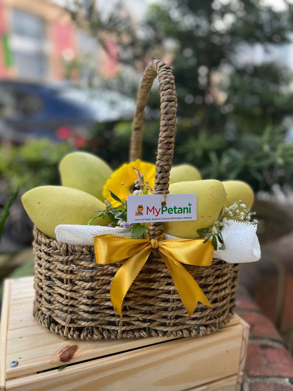 Golden Mango Fruit Basket mypetani
