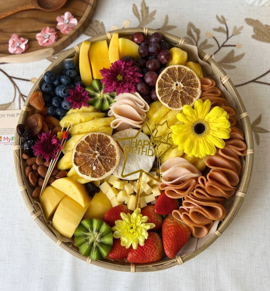 Petronas Cheese, Fruits & Cold Cuts Board (Available in Selangor & KL)