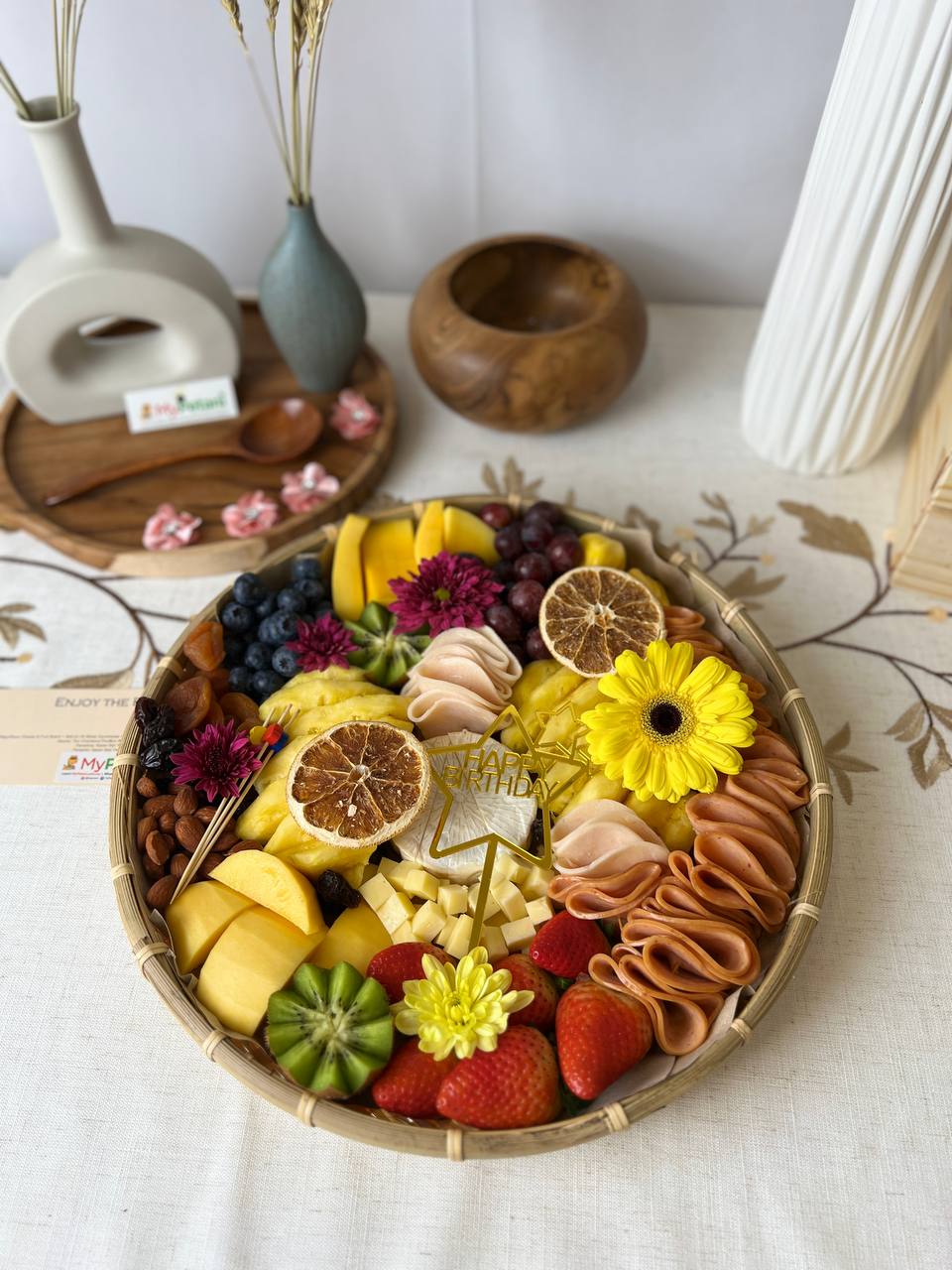 Petronas Cheese, Fruits & Cold Cuts Board (Available in Selangor & KL)