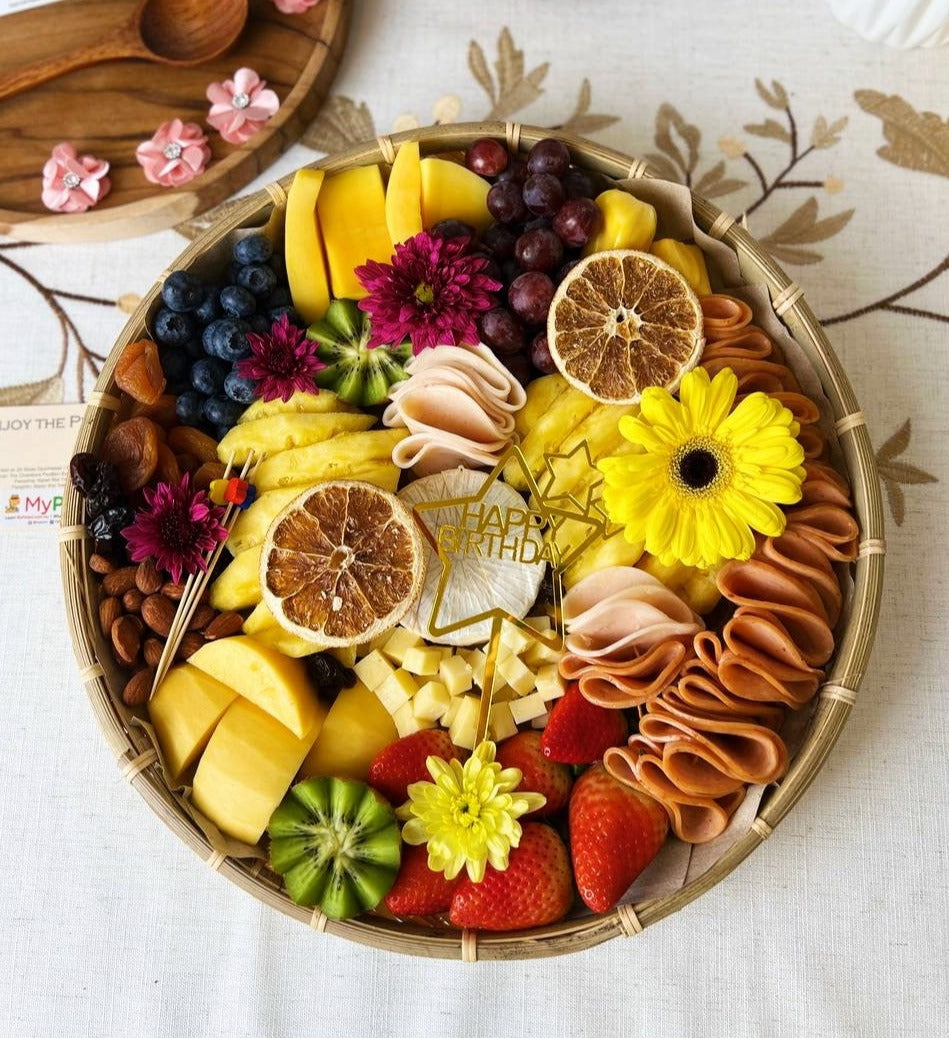 Petronas Cheese, Fruits & Cold Cuts Board (Available in Selangor & KL)