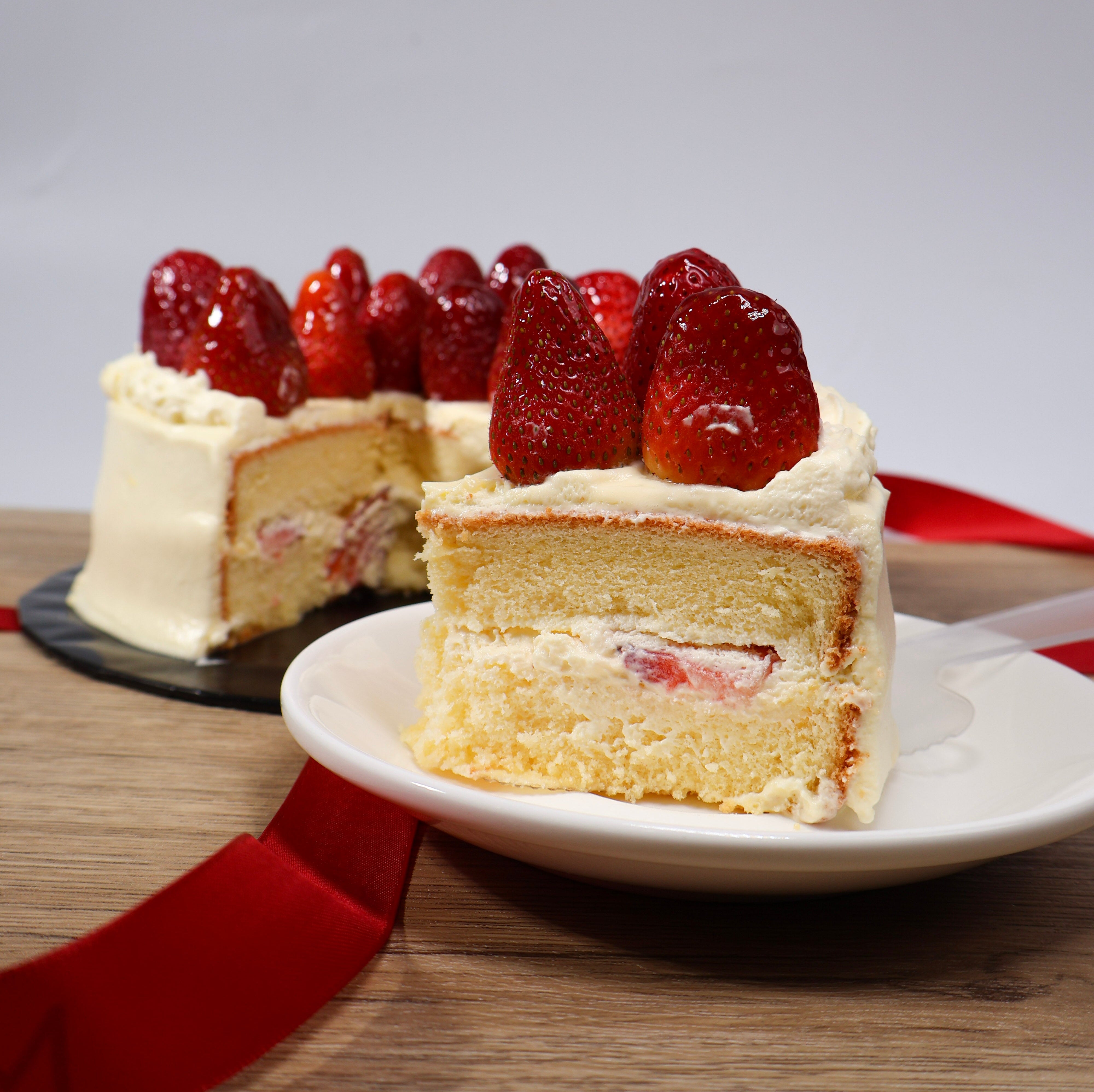 Strawberry Shortcake (Available in KL & Selangor only) [Order by 1PM]
