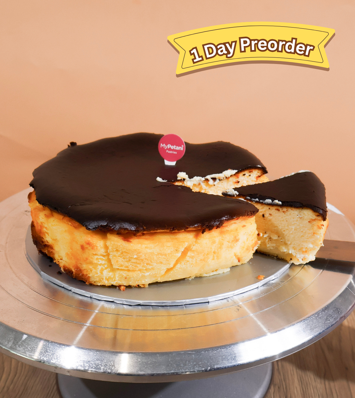 Classic Burnt Cheesecake (Available in KL & Selangor only)
