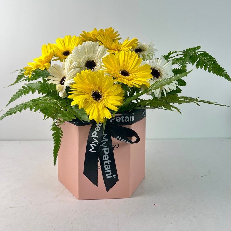 FS027 Serenity Condolence & Funeral Flower Basket (Available in KL, Selangor, Seremban only)