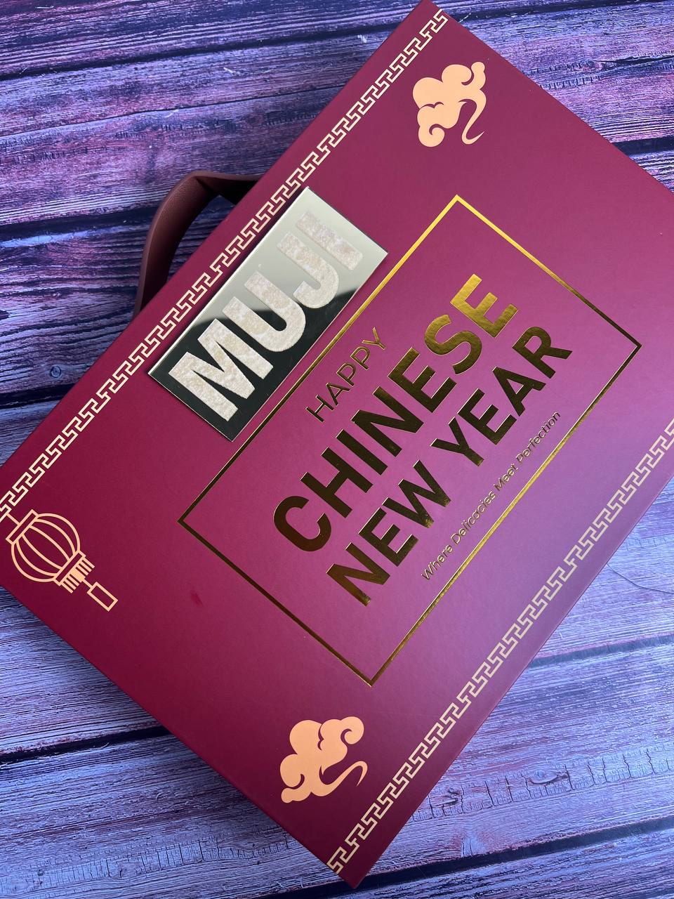 CNY 2026: Emerald CNY Gift Box