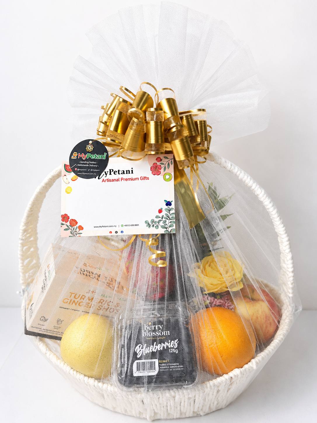 Esther Turmeric & Ginger Shots & Fresh Fruits Basket