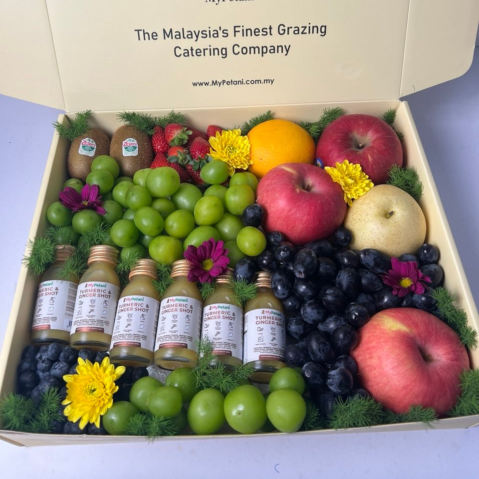 Crown Turmeric Shots & Fruits Gift Box (L)