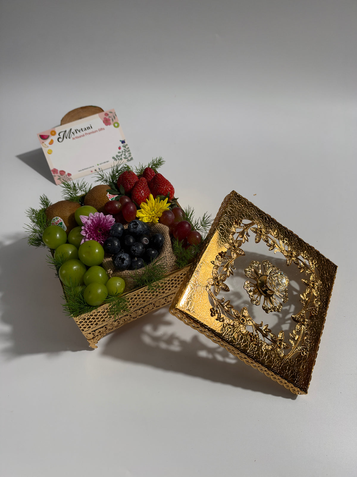 Layla Jewel Fruit Box