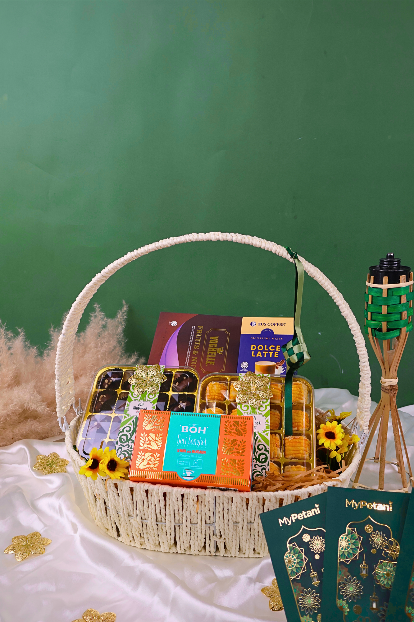 Ramadan Raya 2025: Yusof Raya Gift Basket (Available in Klang Valley, Penang & JB Only)