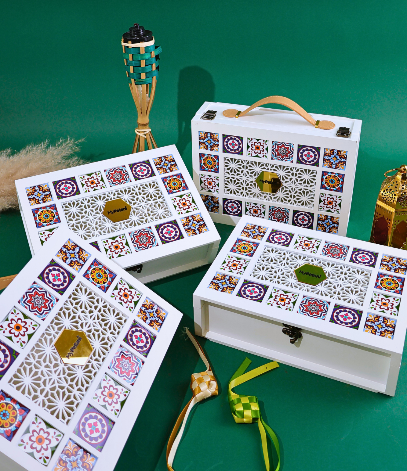 Raya 2025: Ayyub Raya Gift Box (NOW AVAILABLE)