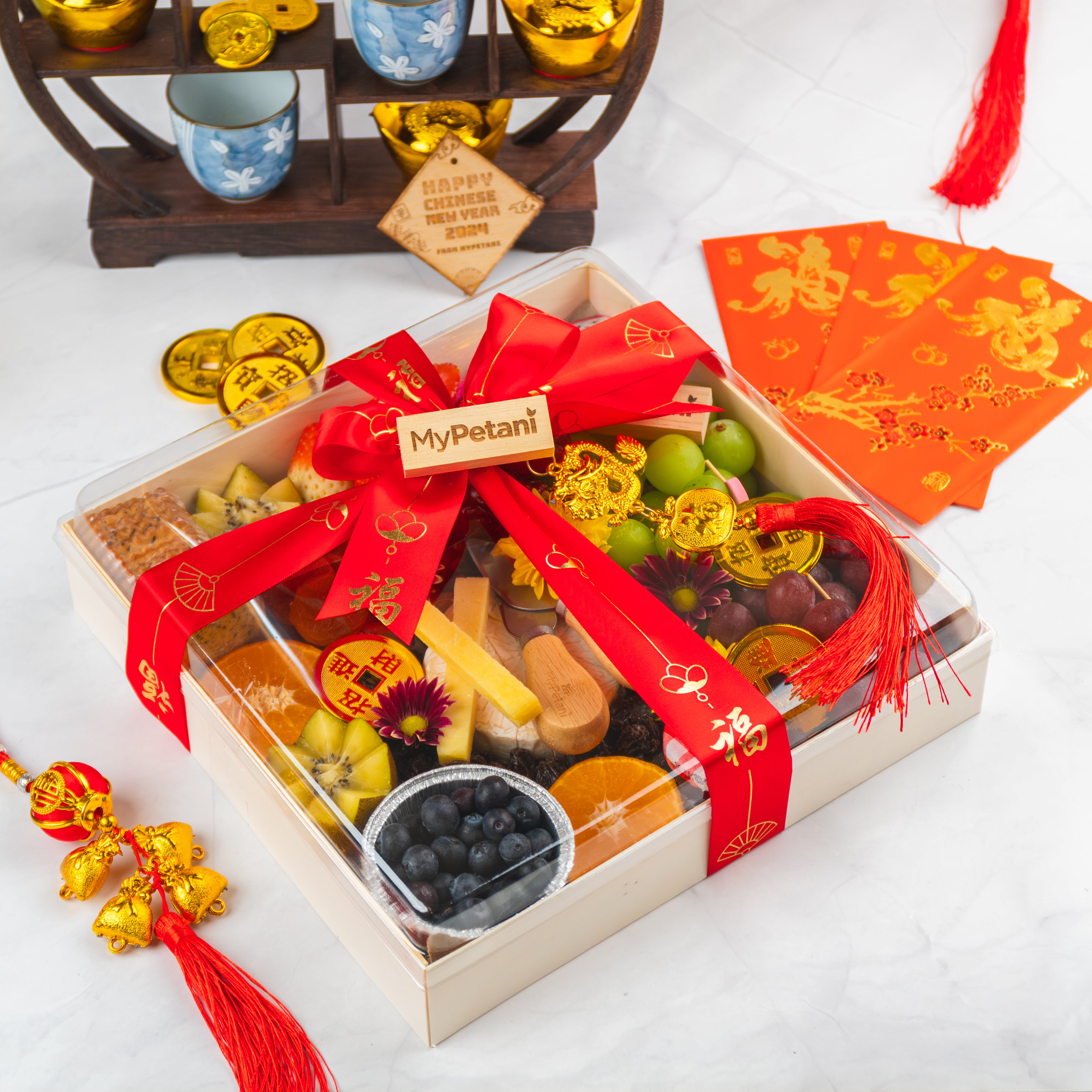 CNY 2025: Gold Cheese Fruit Platter