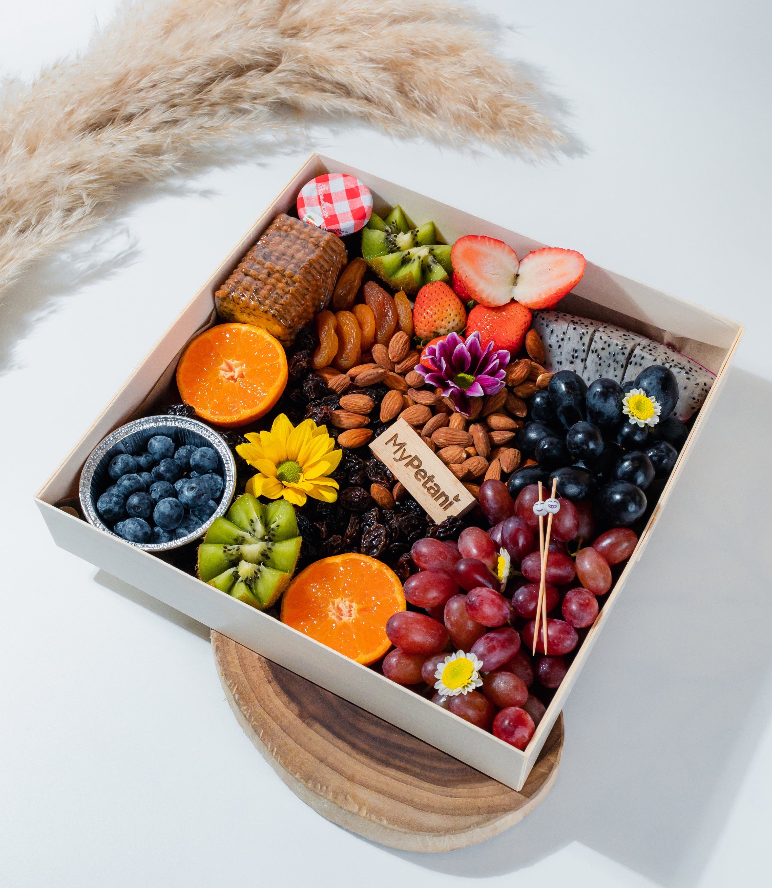 Signature Fruit Platter