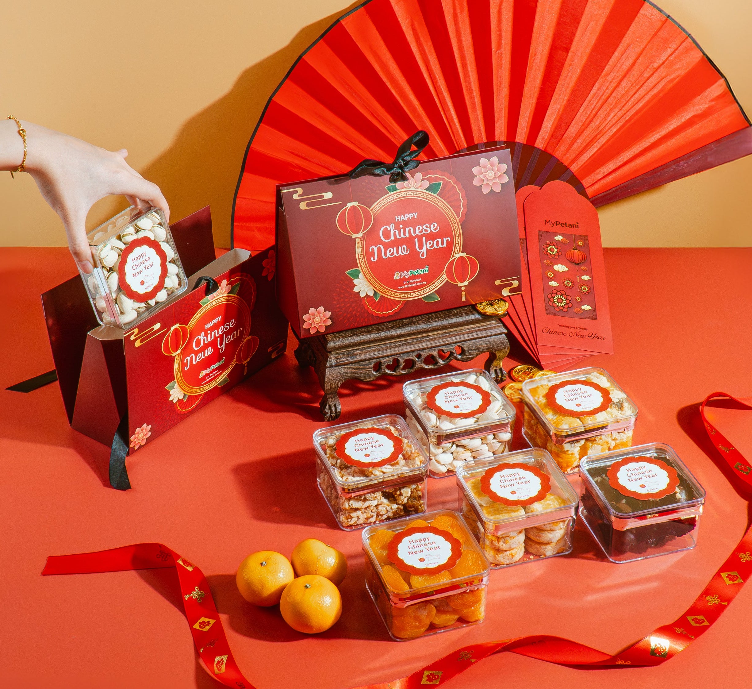 CNY 2026: Noble Horse CNY Gift Pouch (Available in Semenanjung Malaysia)