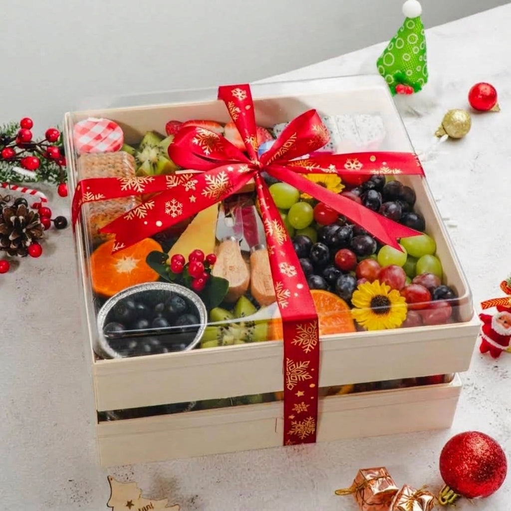 Double Gold Cheese Fruit Grazing Platter