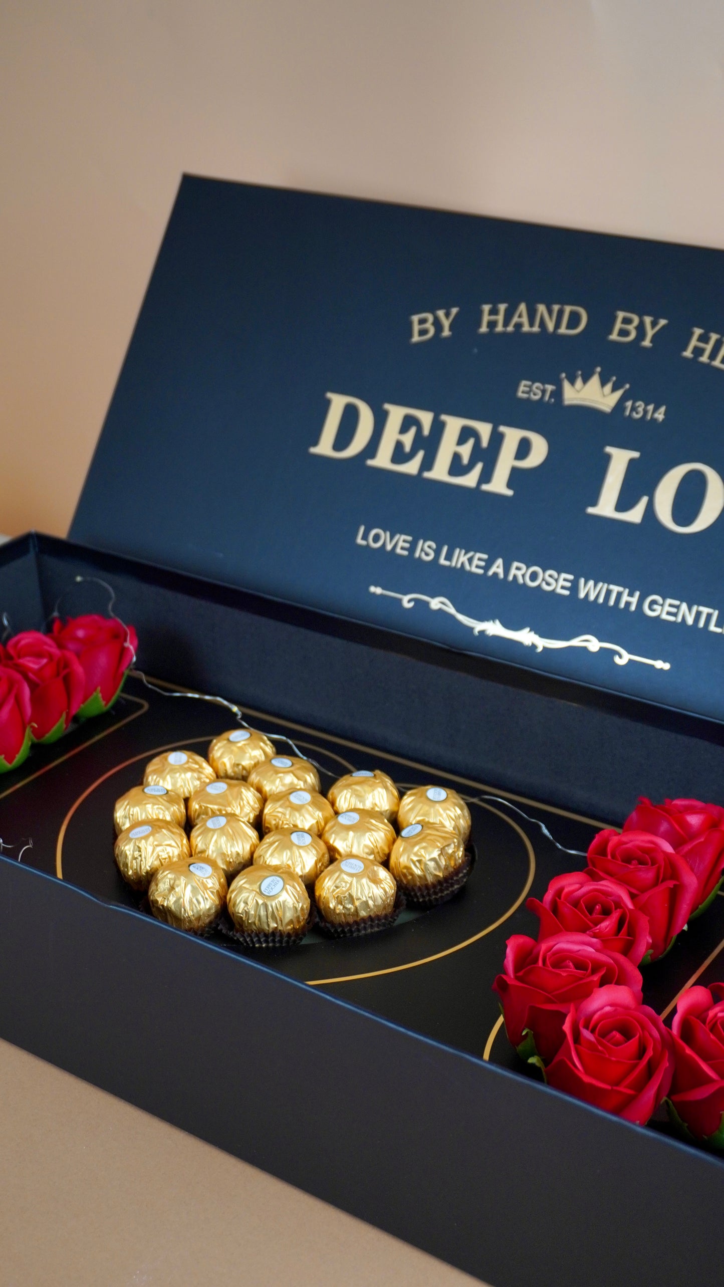Deep Love Box(With Soap Roses) - Available in Klang Valley