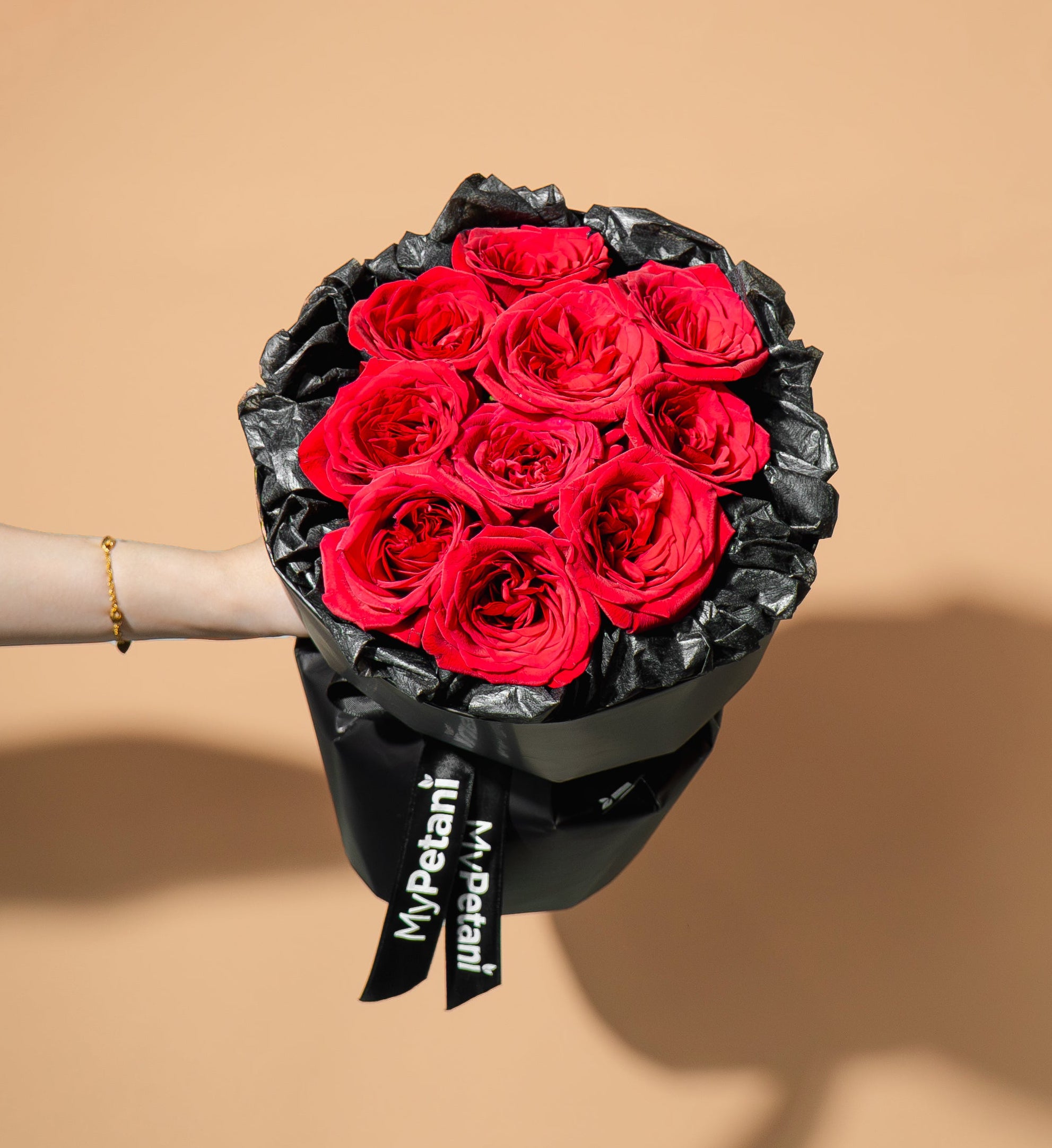 The Elsa Rose Flower Bouquet (Available in KL & Selangor Only)