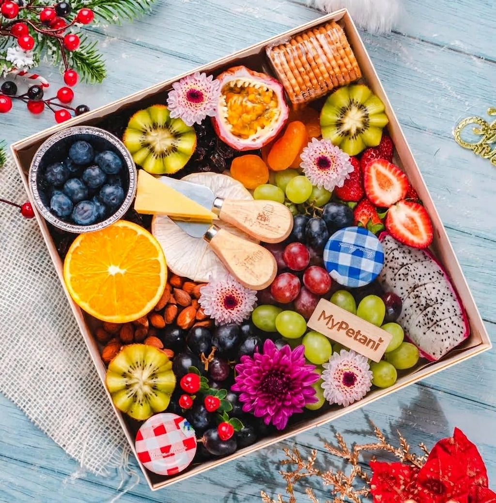 Gold Cheese Fruit Grazing Platter