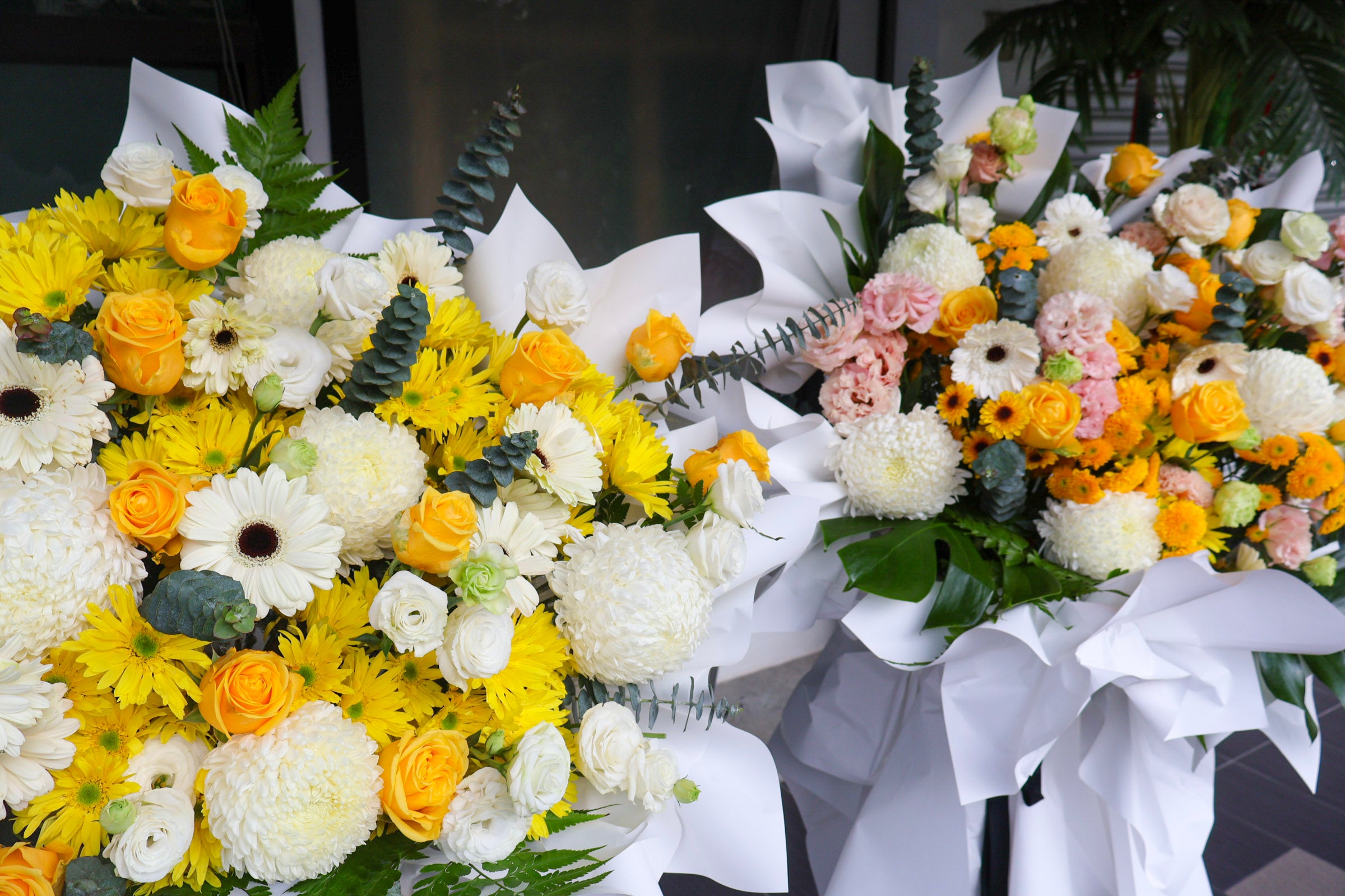 Eternal Condolences Flower Stand (Next Day Delivery - Available in KL & Selangor only)