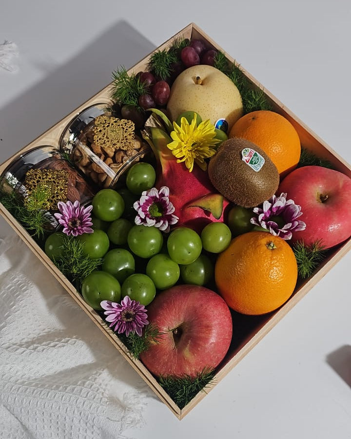 Isabella Fruits & Nuts Wooden Gift Box