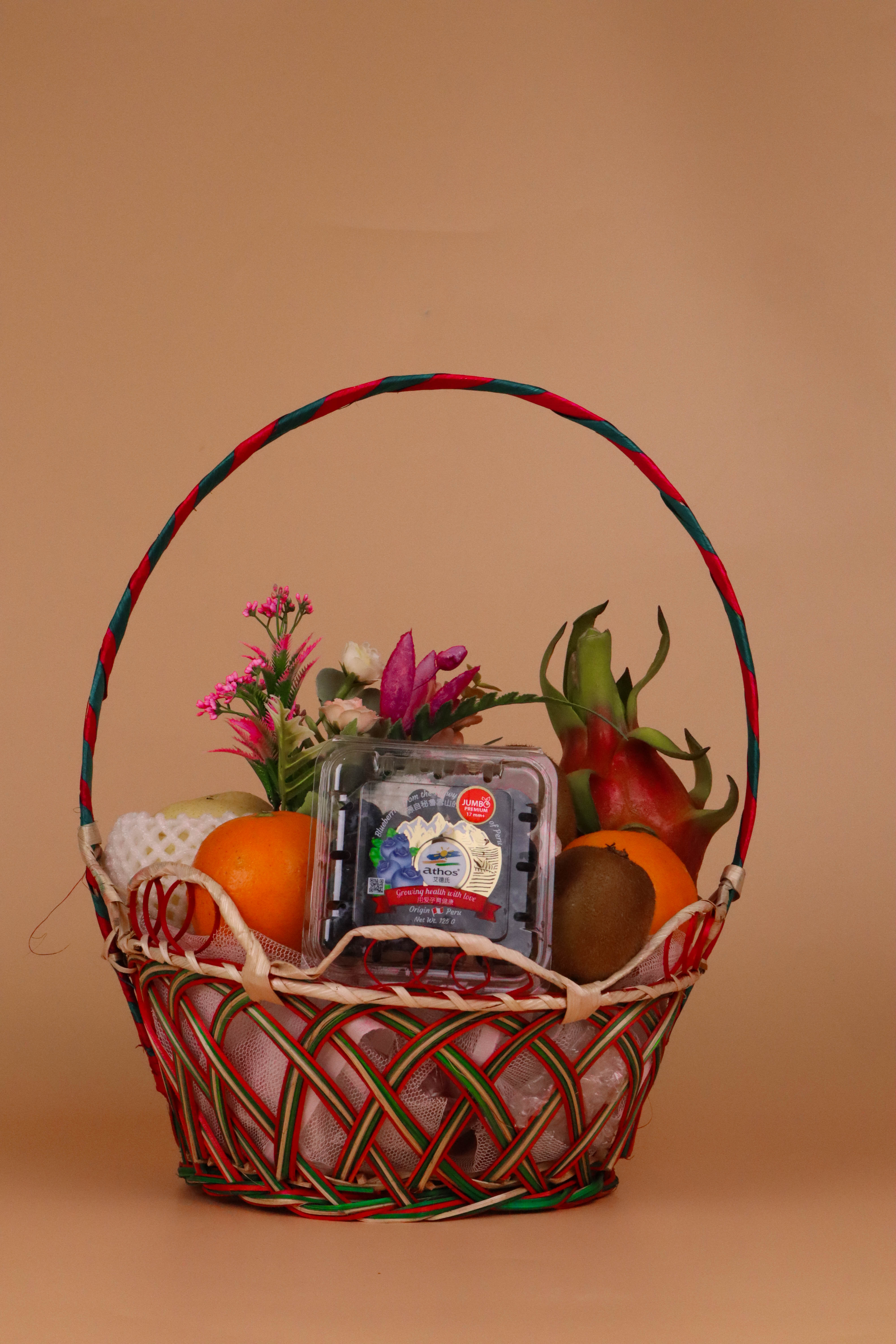 Romantis Deluxe Fruit Basket