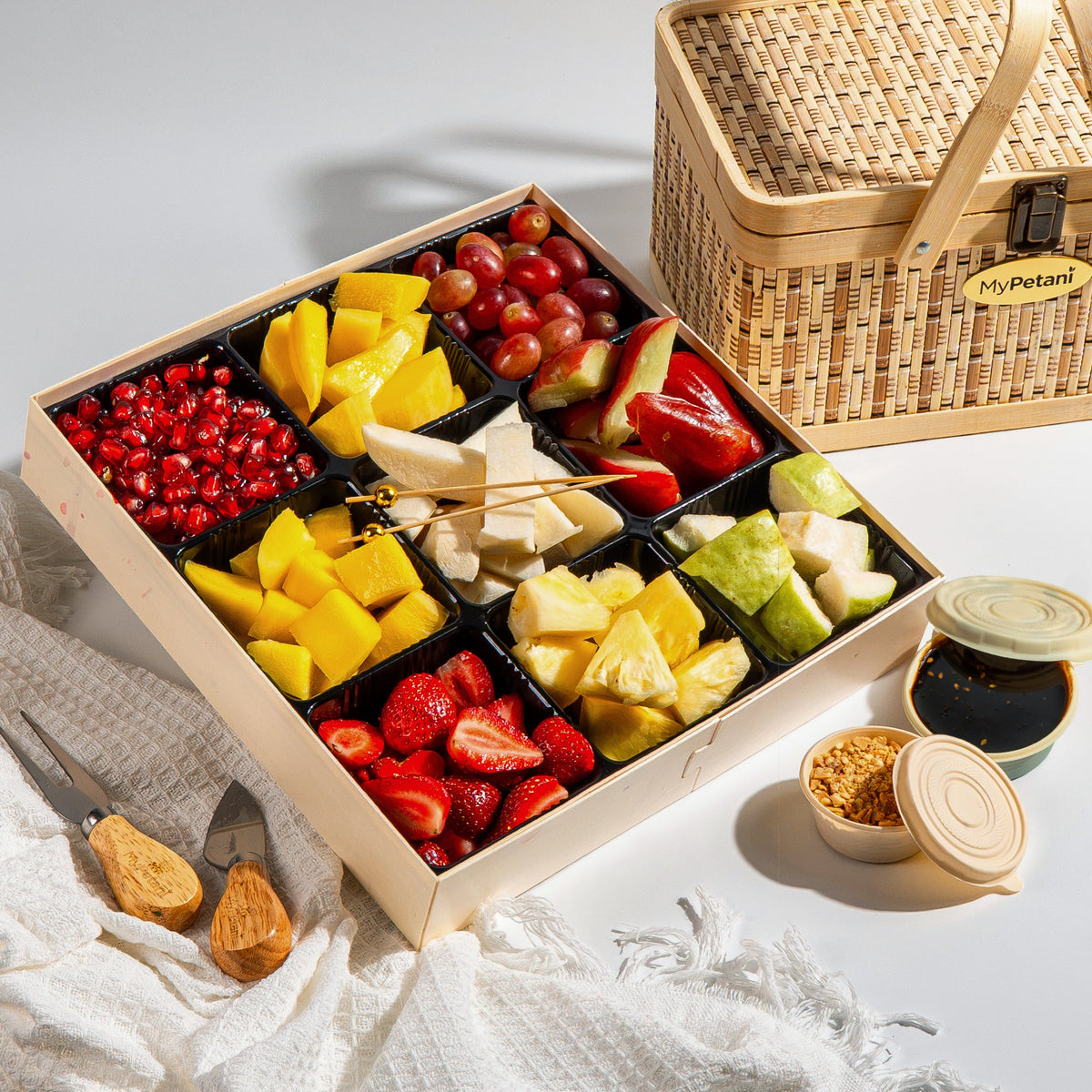 Rojak Fruit Platter (Available in KL, Selangor only)