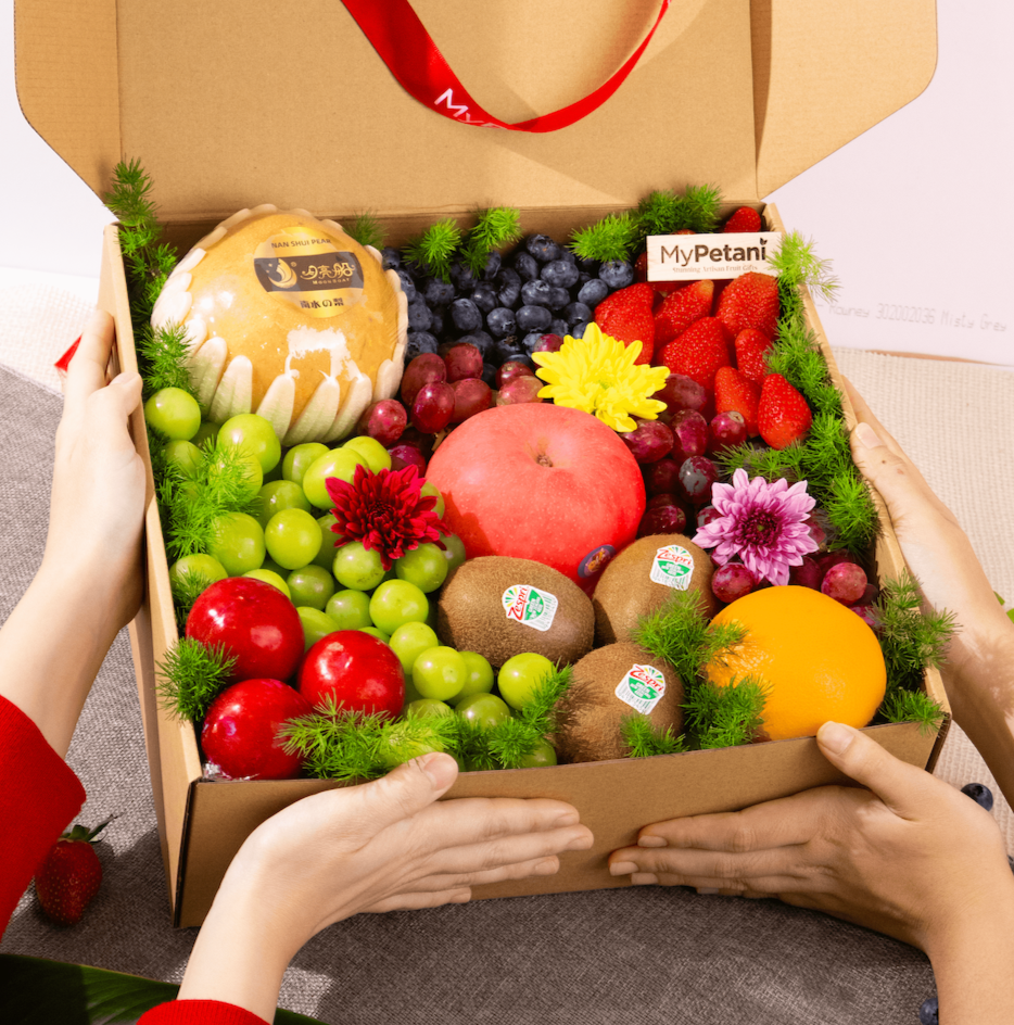 Suria Lush Fruit Box [L] (Available in Klang Valley, JB & Penang Only)