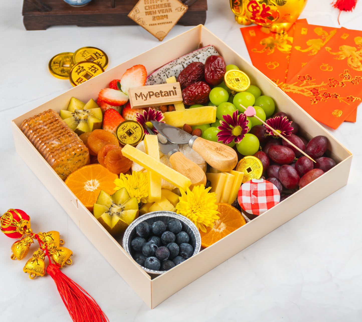CNY 2024: Super Cheese Fruit Platter