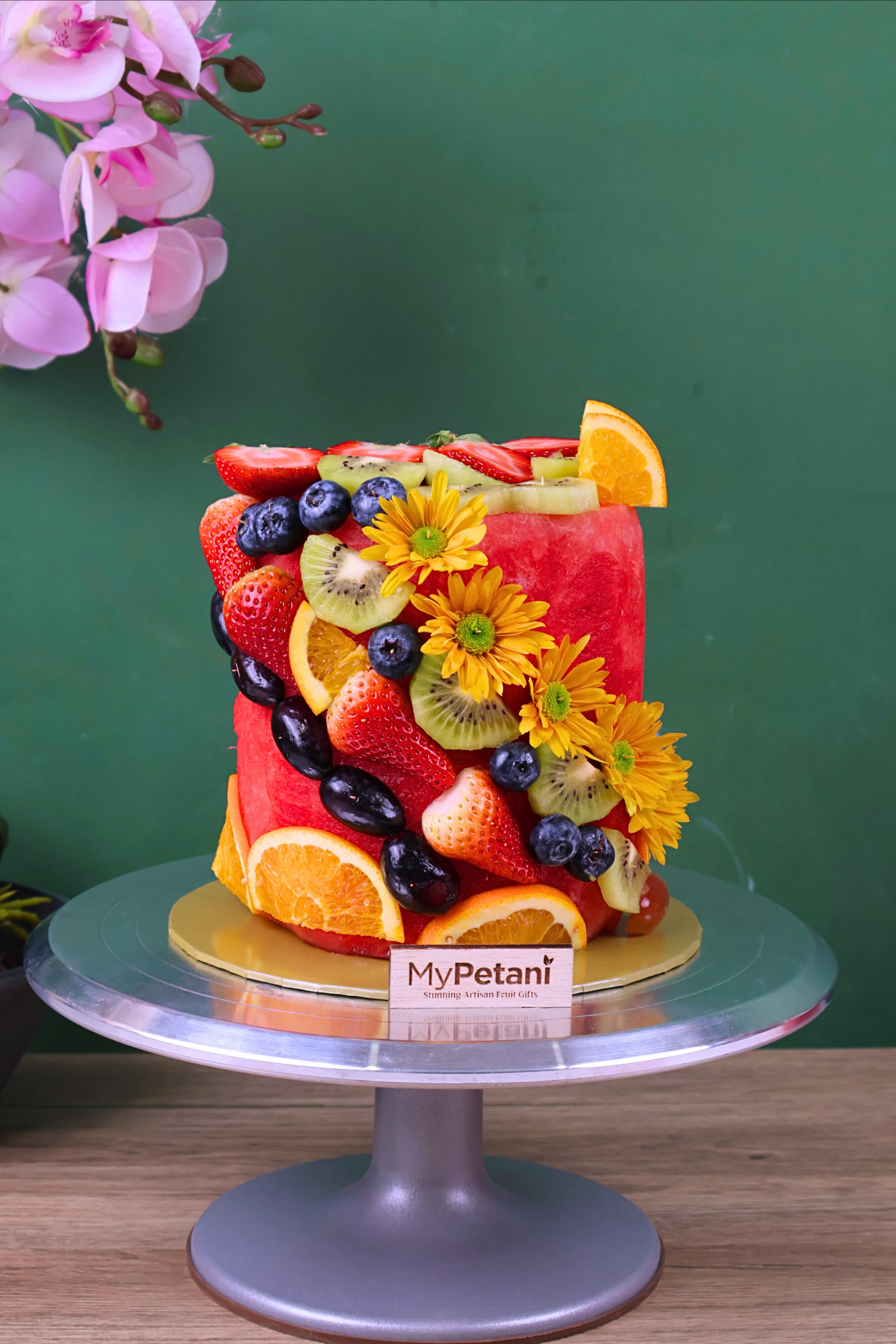 Watermelon Fruits Cake (Available in Klang Valley only)