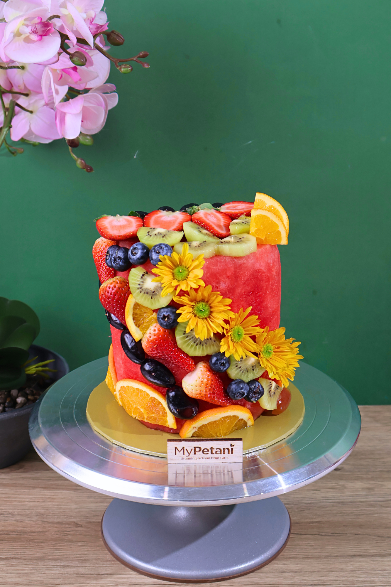 Watermelon Fruits Cake (Available in Klang Valley only)