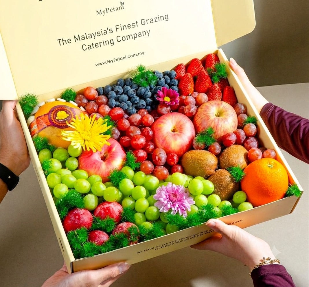Gua Musang Suria Lush Fruit Box [L]