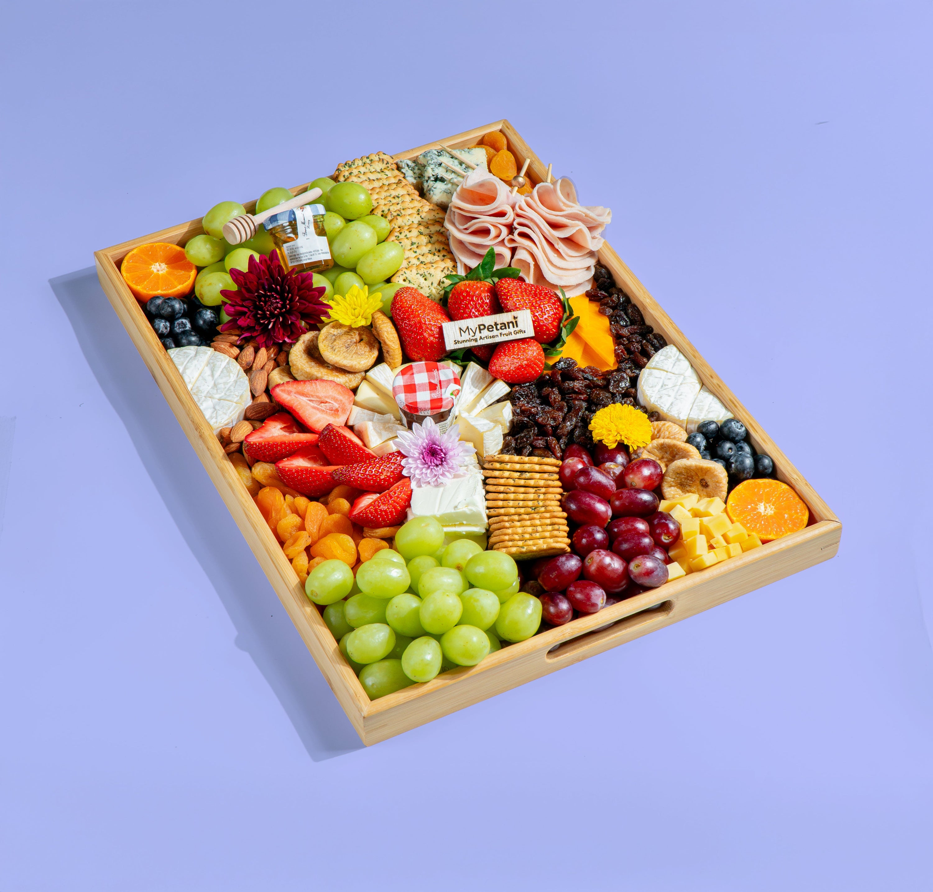 Glenmarie 7-Types Cheese Charcuterie Lovers Grazing Platter (with Solid Wooden Tray) [Available in KL & Selangor only]