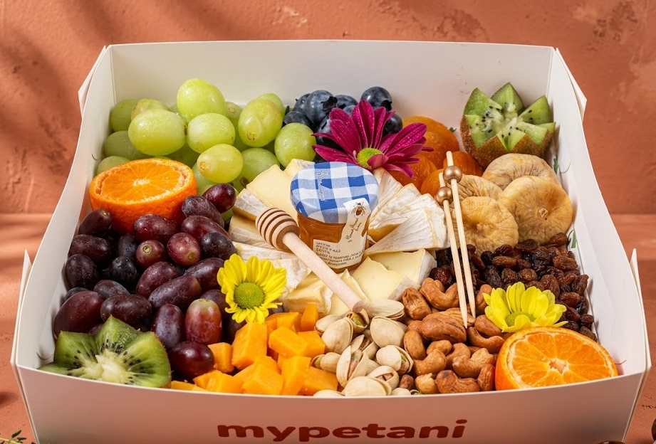 Bella Cheese Grazing Box [Available in KL, Selangor & Penang Only]