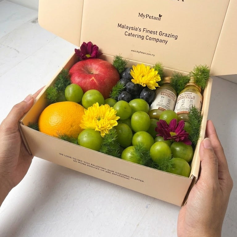 Kundasang Turmeric Shots & Fruits Box (S)