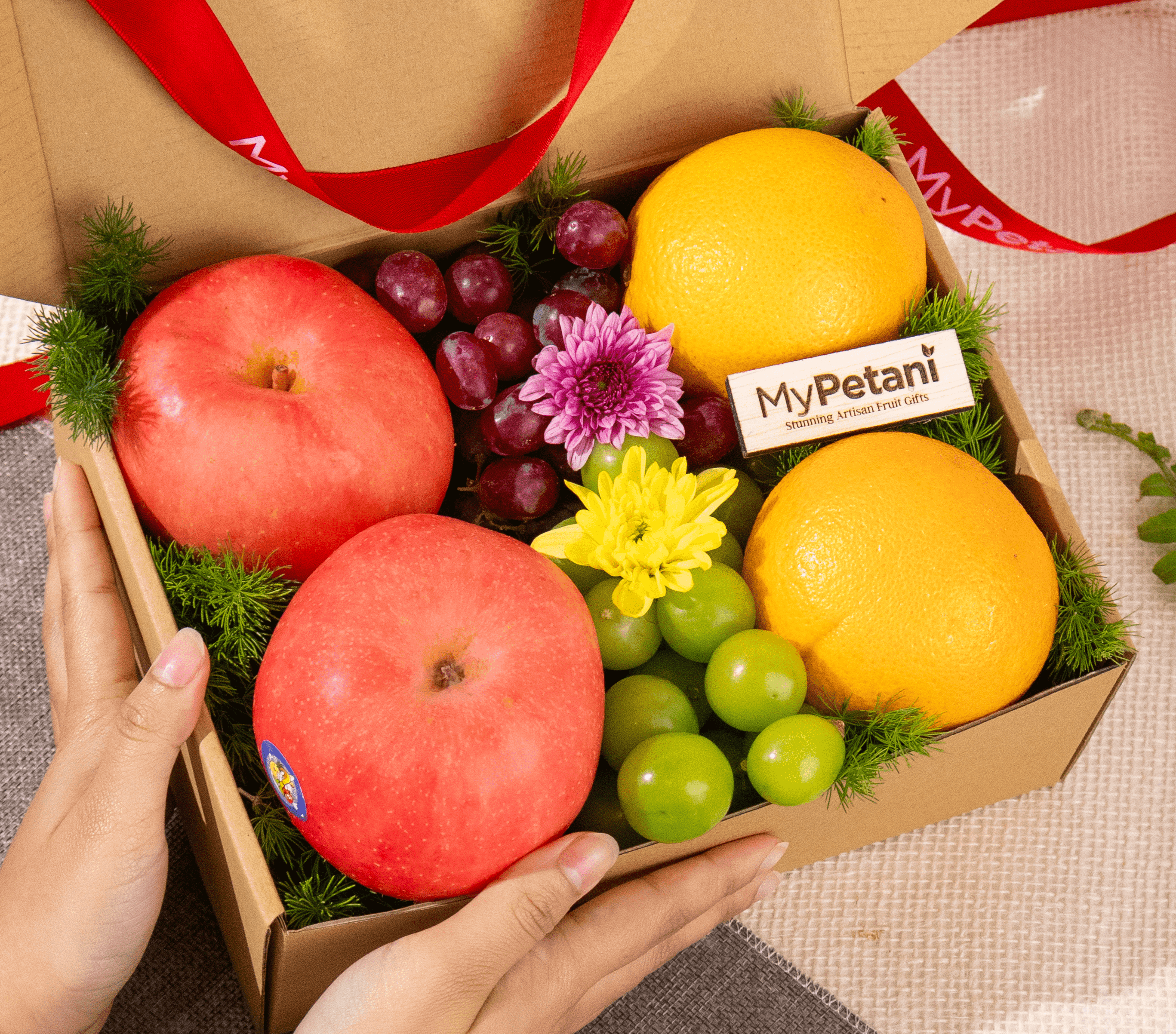 Everyday Fruit Box (S) (Available in KL, Selangor, & Penang Only)