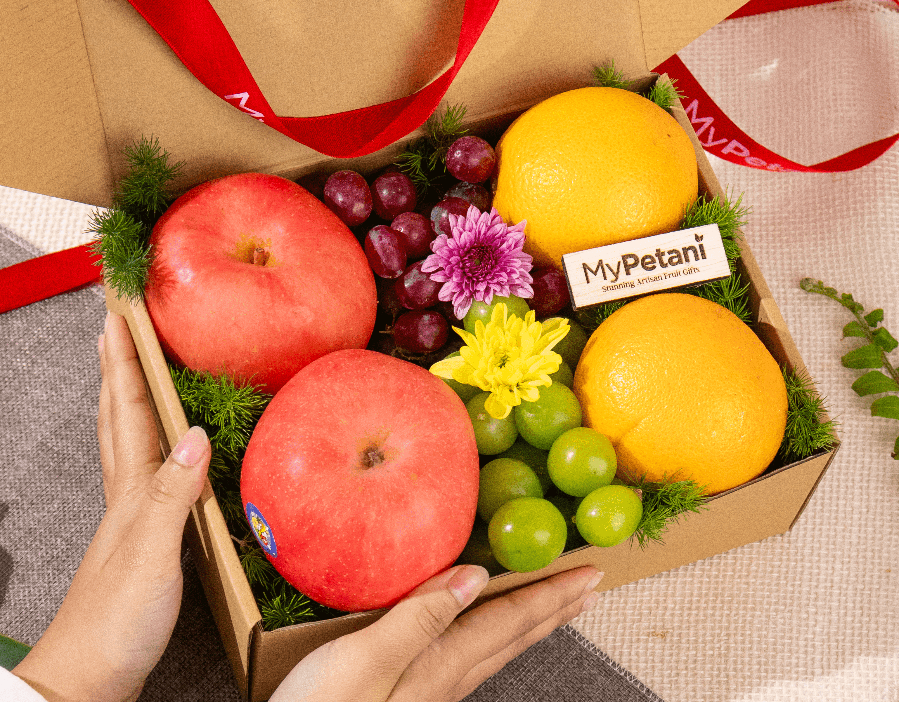 Everyday Fruit Box (S) (Available in KL, Selangor, JB & Penang Only)