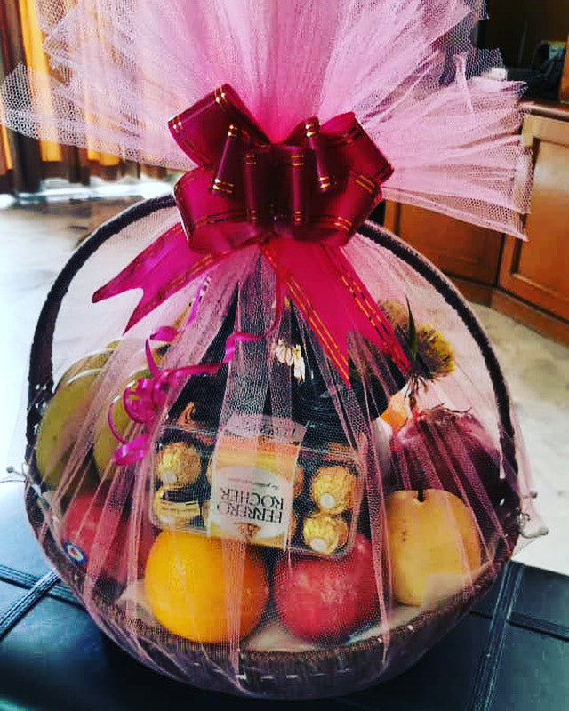 Deluxe VIP Luxury Fruit Basket (with 12 pc Ferrero Rocher)